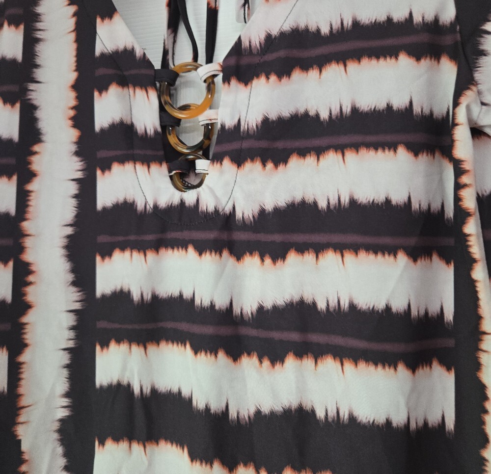 Long Dress - Picture 4 of 5